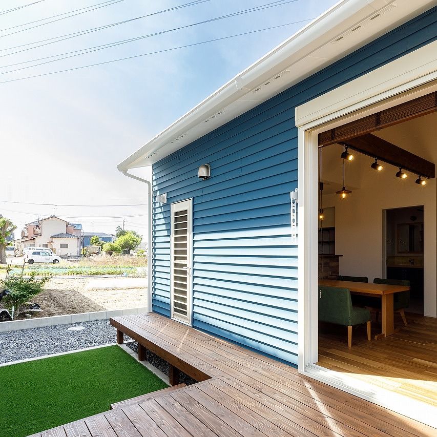 ヴィーヴル 【愛知県×平屋】アメリカンスタイルの平屋。夫婦二人で暮らすガレージのあるオシャレな家の建築実例画像3