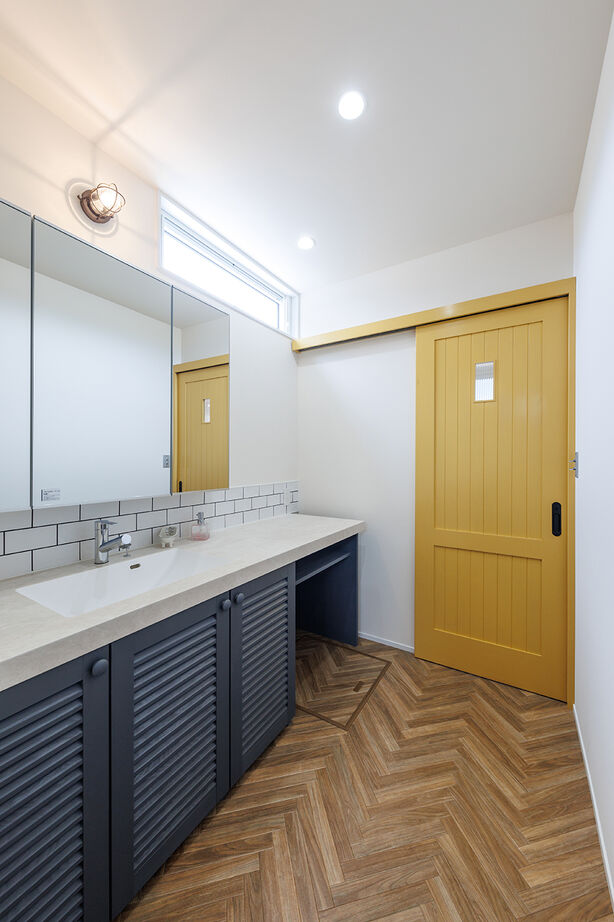 ヴィーヴル 【3000～3499万円×ドライウォール×サーファーズハウス】カバードポーチのあるカリフォルニアスタイルの家の建築実例画像5