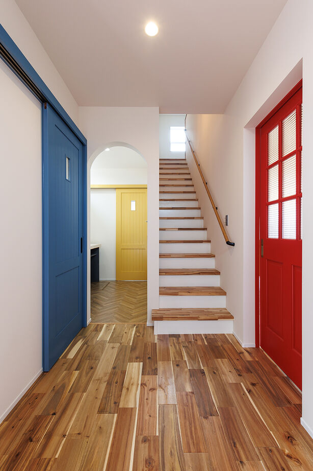 ヴィーヴル 【3000～3499万円×ドライウォール×サーファーズハウス】カバードポーチのあるカリフォルニアスタイルの家の建築実例画像7