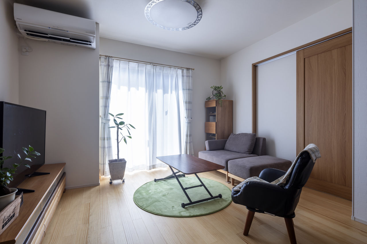 木暮らし工房サンハウス 【間取り図有／1000万円台後半／室内窓】家族のコミュニケーションもばっちり！室内窓のある家の建築実例画像7