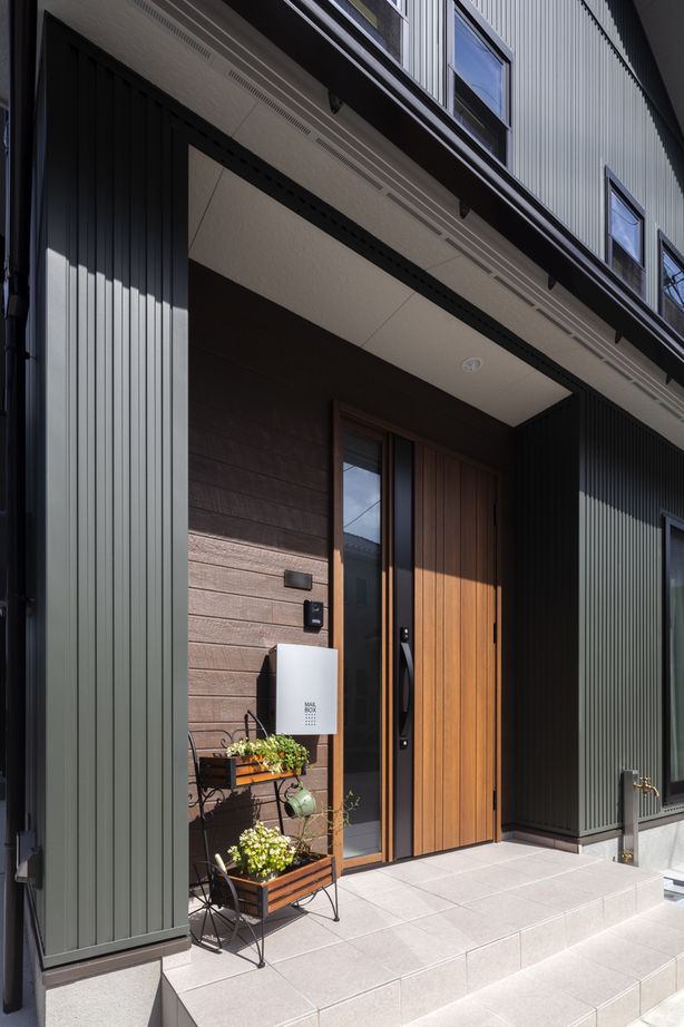 木暮らし工房サンハウス 【間取り図有／1000万円台後半／室内窓】家族のコミュニケーションもばっちり！室内窓のある家の建築実例画像10