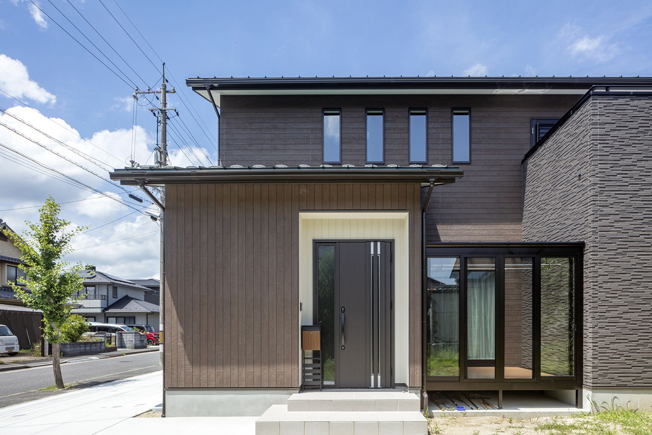 木暮らし工房サンハウス 【間取り図有／2000万円台前半／スキップフロア／子ども4人】スキップフロアを活用した一体感のある家の建築実例画像1