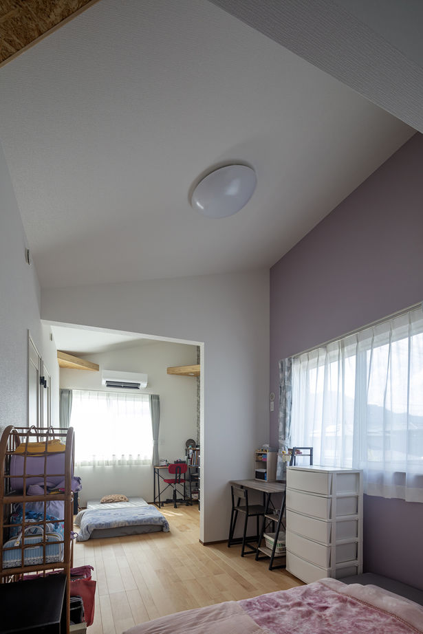 木暮らし工房サンハウス 【間取り図有／2000万円台前半／スキップフロア／子ども4人】スキップフロアを活用した一体感のある家の建築実例画像6