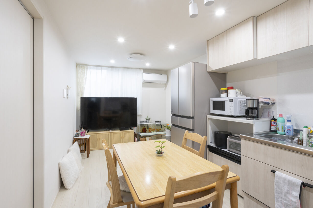 木暮らし工房サンハウス 【間取り図有／1000万円台後半／狭小地21.9坪】スペースを最大限活用、3世帯が快適に暮らせる家の建築実例画像2