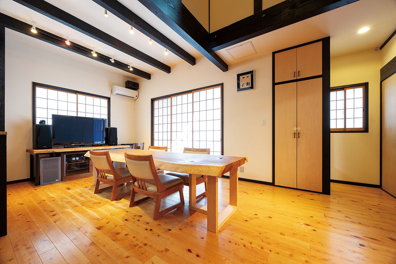 木暮らし工房サンハウス 【間取り図有／2000万円台後半／和モダン】木の温もりと力強さに包まれる、新しくて懐かしい和モダンの家の建築実例画像4