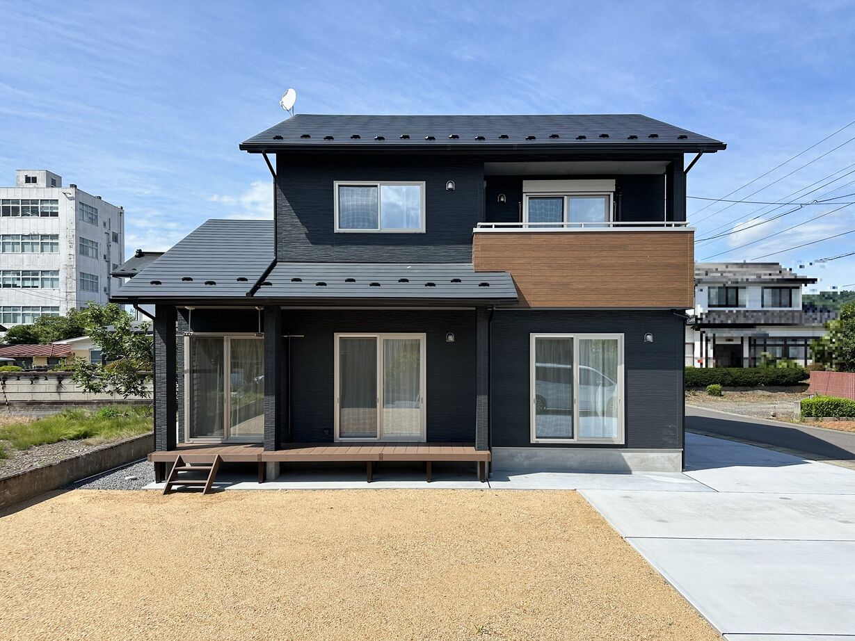 リンクワークス 【福島県｜1800万円台/延床34坪】快適なライフスタイルを求めて内外のかかわりを追求した住まいの建築実例画像2