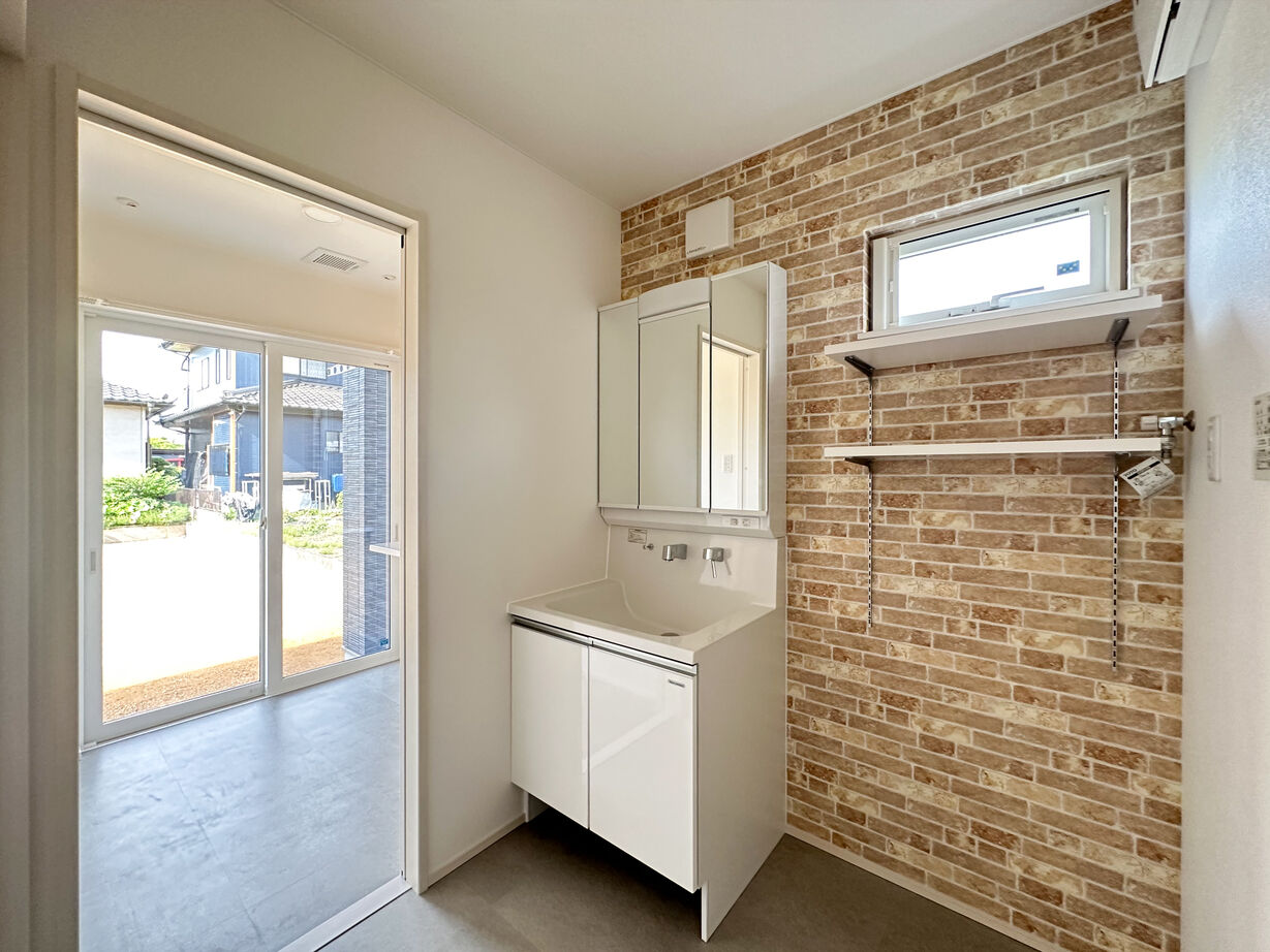 リンクワークス 【福島県｜1800万円台/延床34坪】快適なライフスタイルを求めて内外のかかわりを追求した住まいの建築実例画像9