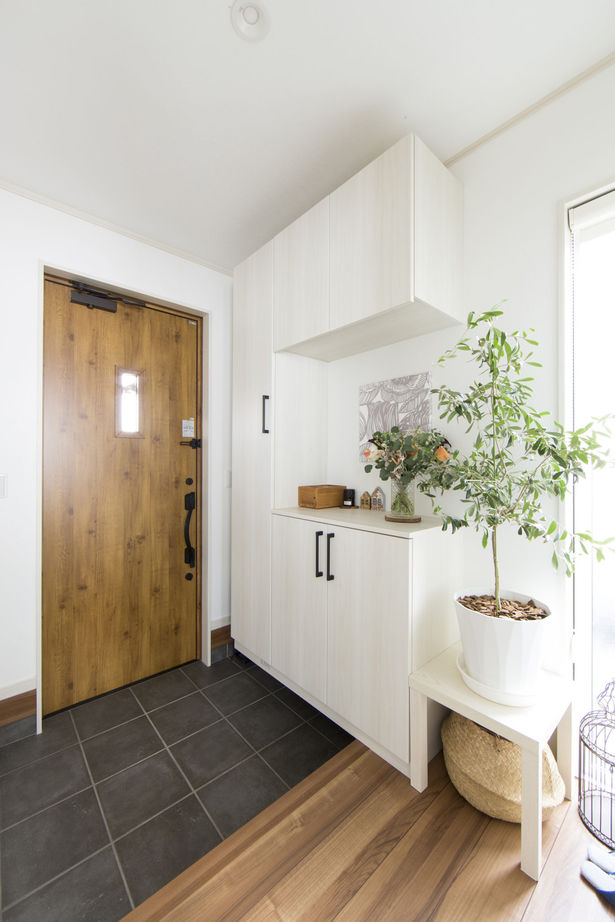 エルハウス（茅野市・諏訪市・松本市） 【3LDK２階建て】家族が集うリビングの快適さとライフスタイルを反映させた家の建築実例画像4