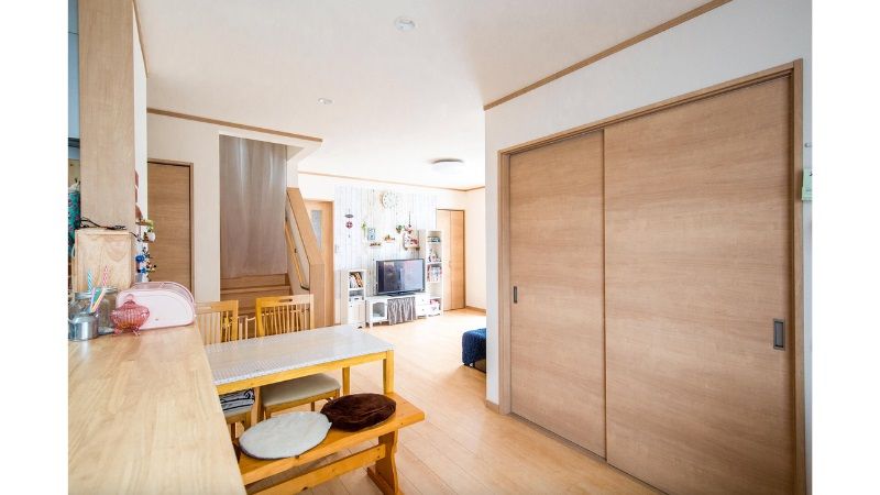 エルハウス（茅野市・諏訪市・松本市） 【4LDK2階建て】おうちの中は運動場！子どもが丈夫に育つ回遊式の家の建築実例画像4