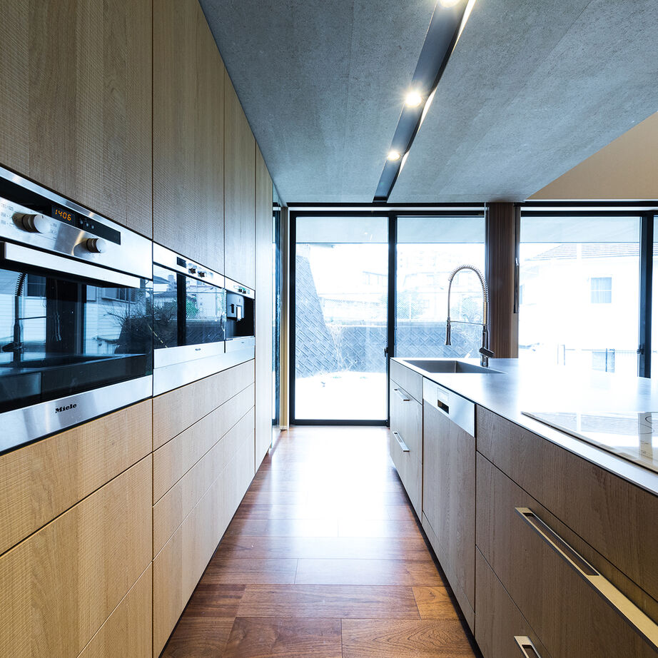 三和エステート 【注文住宅/間取りあり】本が主役の家の建築実例画像2