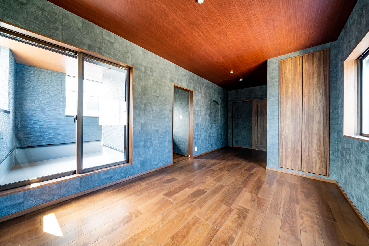 フロックス 【大阪/2000万円台/延床50坪/間取り図有】シンプルモダンなかっこいい外観と吹き抜けのあるお家の建築実例画像5