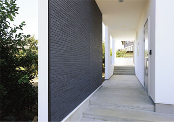 thinks  タイルの床とスキップフロア 自分スタイルにこだわった家の建築実例画像2