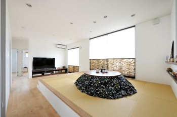 thinks  家族が集う空間を大切にした シンプルデザインの平屋の家の建築実例画像7