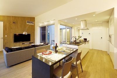 thinks  【平屋/2,400万円台/シンプルモダン】そこで過ごす『時』の流れを堪能。『自分』が『自分』に還れる住まいの建築実例画像3