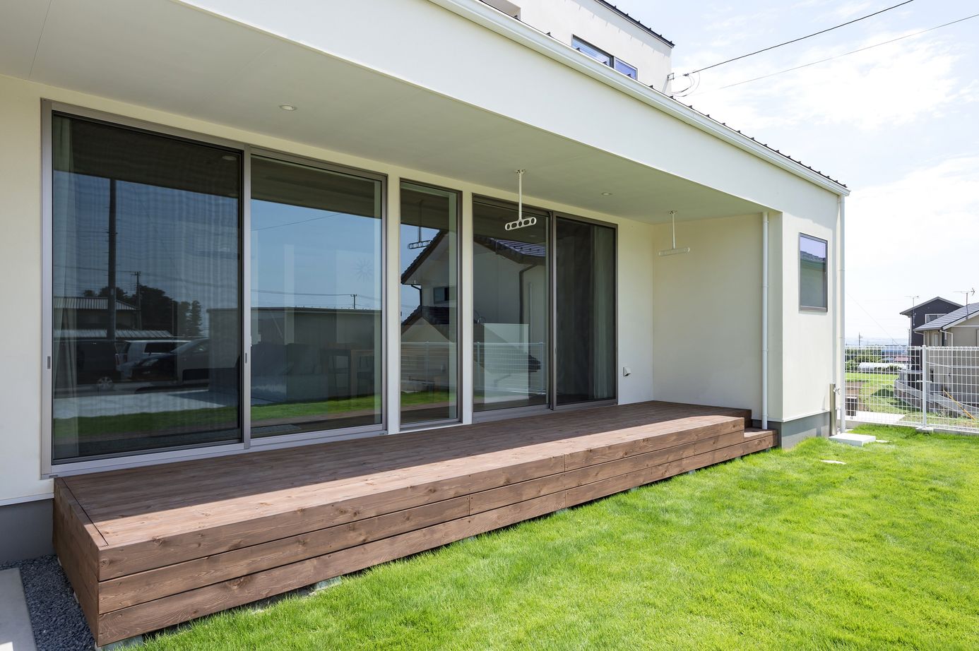 thinks  【2600万円台/シースルー階段/ウッドデッキ】家事動線と収納を考えたナチュラルインテリアの家の建築実例画像10