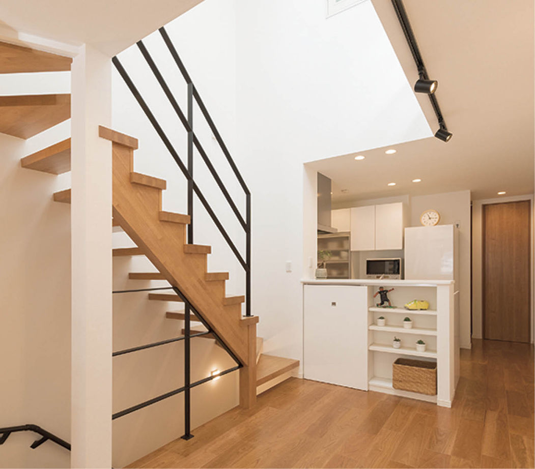 桝田工務店 【大阪市内|2000万円台|3階建て|20坪|間取り図有】長屋から建て替えた間口3.2ｍの驚くほど光の入る4LDK の建築実例画像3