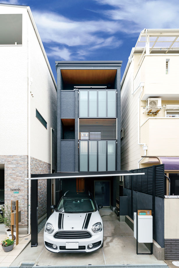 桝田工務店 【大阪市阿倍野区│3階建て│狭小地20坪】街なかで青空とグランピング気分を愉しむ、屋上のある都市型住宅の建築実例画像1