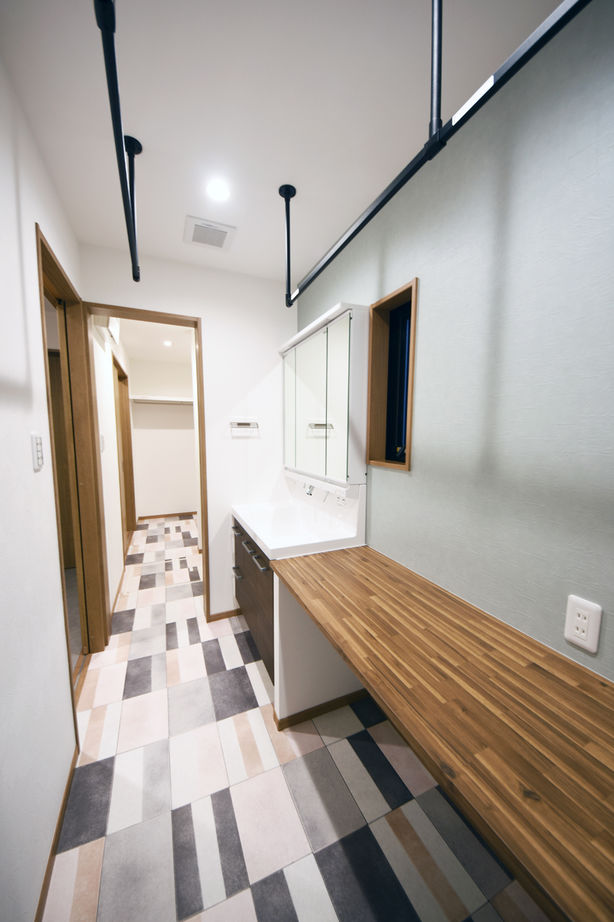 桝田工務店 【大阪市阿倍野区│3階建て│狭小地20坪】街なかで青空とグランピング気分を愉しむ、屋上のある都市型住宅の建築実例画像9