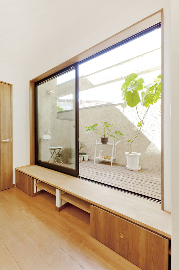 桝田工務店 【大阪市内|2000万円台|2階建て|狭小地25.6坪|間取り図有】プライベートバルコニー＆バスコートのあるお家の建築実例画像7