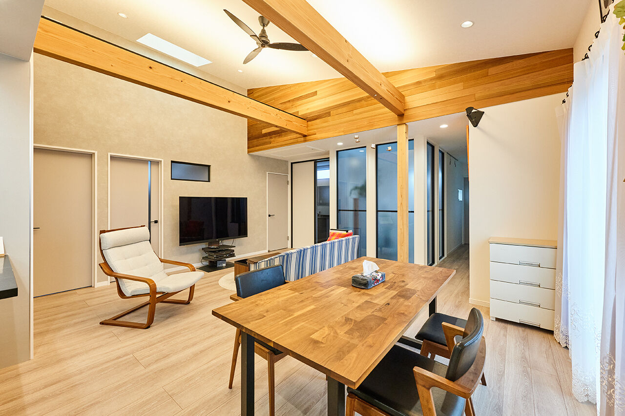 桝田工務店 【60坪台|2階建て|2世帯住宅】広々空間とスムーズな動線を実現した間取り、家族の想いに応えるオシャレな家の建築実例画像3