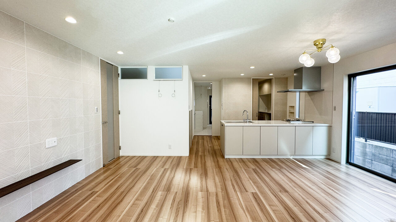 桝田工務店 【60坪台|2階建て|2世帯住宅】広々空間とスムーズな動線を実現した間取り、家族の想いに応えるオシャレな家の建築実例画像4