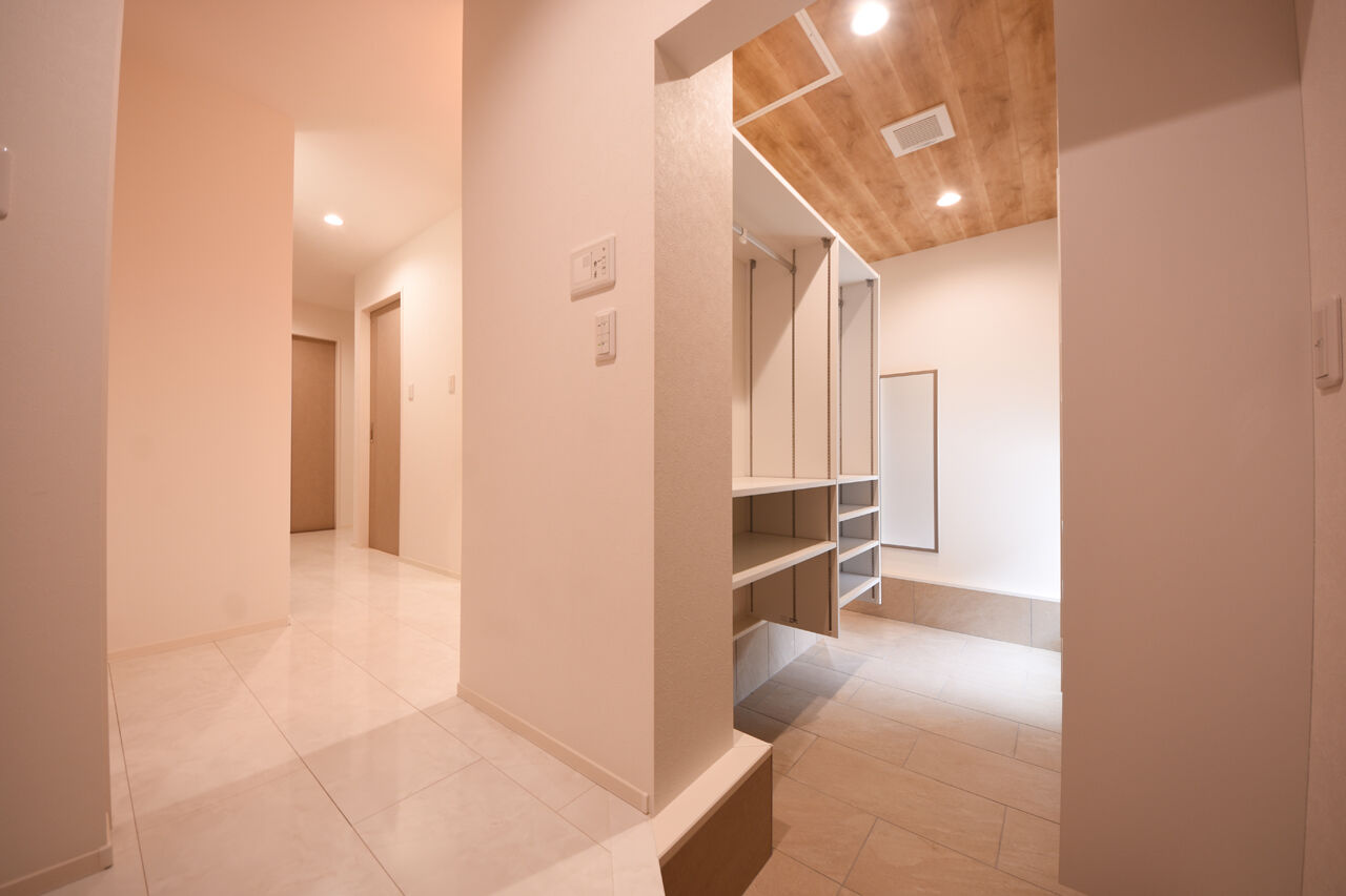 桝田工務店 【60坪台|2階建て|2世帯住宅】広々空間とスムーズな動線を実現した間取り、家族の想いに応えるオシャレな家の建築実例画像9