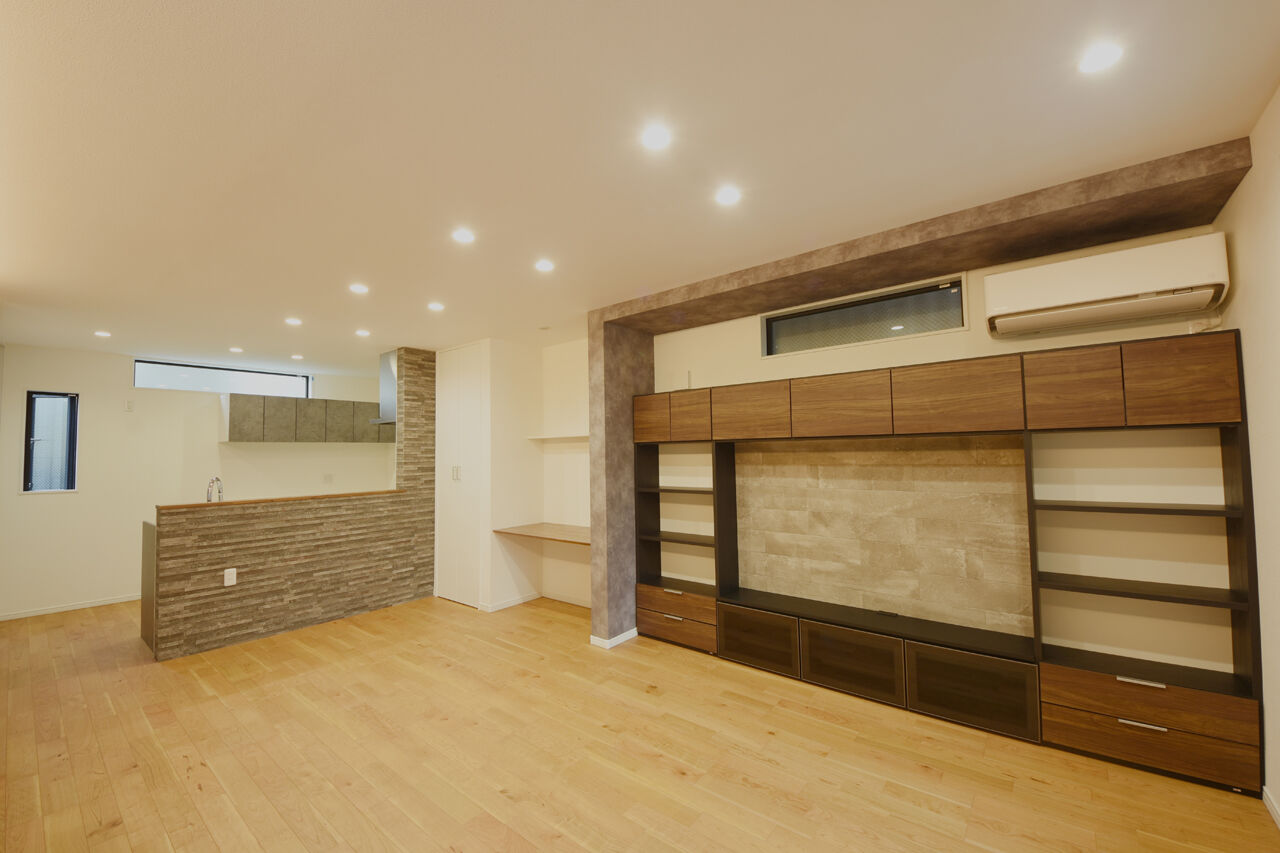 桝田工務店 【大阪市内|3000万円台|3階建て|狭小地20.3坪|間取り図有】広々LDK＆屋上の贅沢空間が魅力のガレージハウスの建築実例画像2