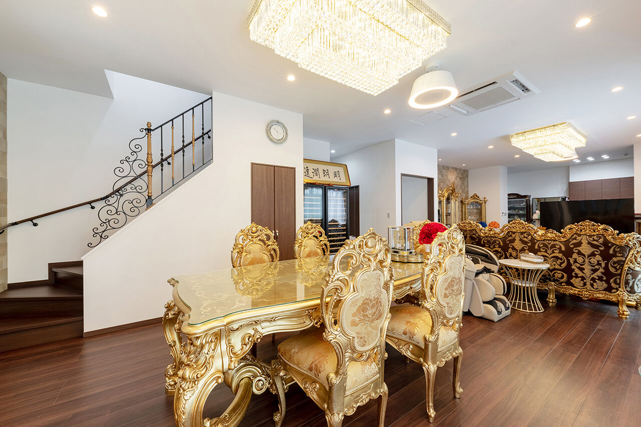 桝田工務店 【大阪市平野区|4000万円～|2階建て|間取り図有】贅沢なプールも。都会の喧騒を忘れるアーバンリゾート邸宅の建築実例画像3