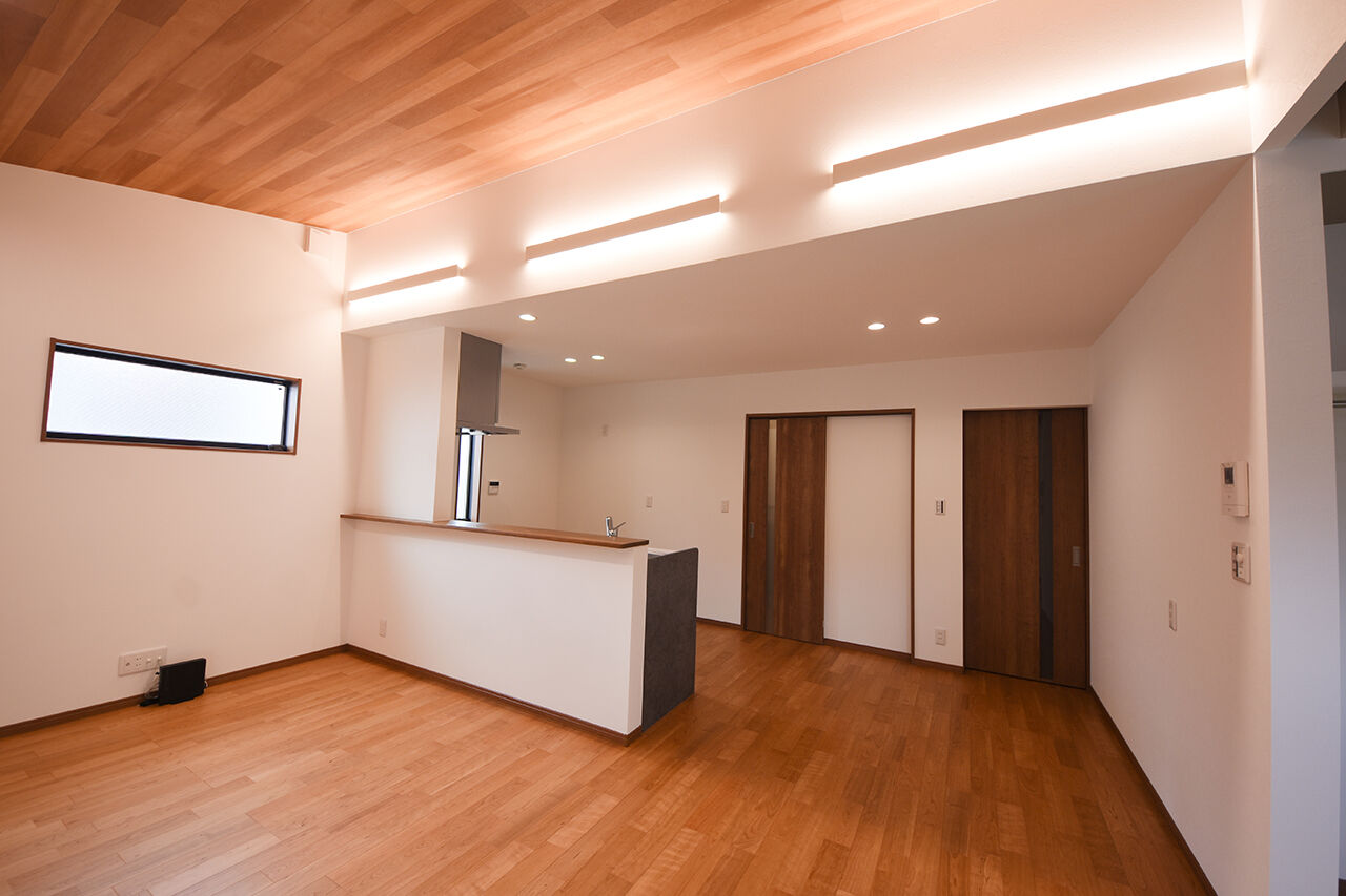 桝田工務店 【大阪市都島区|2000万円台|平屋】変形地を活かした大空間リビングでくつろげる、居心地のいい平屋の建築実例画像4