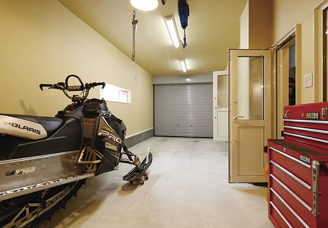 maida koumuten 【ビルトインガレージ/札幌市/3LDK/間取り】暮らす楽しさを満喫できるビルトインガレージのある家の建築実例画像6