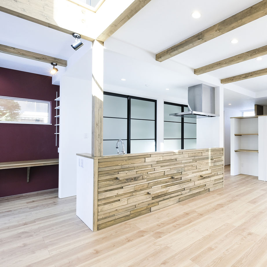 maida koumuten 【札幌市/３LDK/間取り/玄関土間/床暖房】スケルトン階段とボルダリング壁のある伸び伸び空間の建築実例画像3