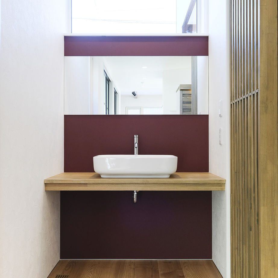 maida koumuten 【札幌市/３LDK/間取り/玄関土間/床暖房】スケルトン階段とボルダリング壁のある伸び伸び空間の建築実例画像8