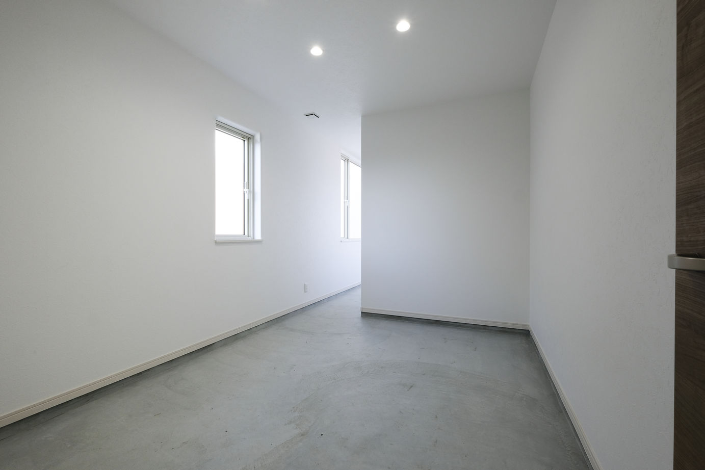 maida koumuten 【札幌市/間取り/二世帯住宅/3階建て】掘こたつ・造作家具・書斎と家族の要望を叶えた二世帯住宅の建築実例画像2