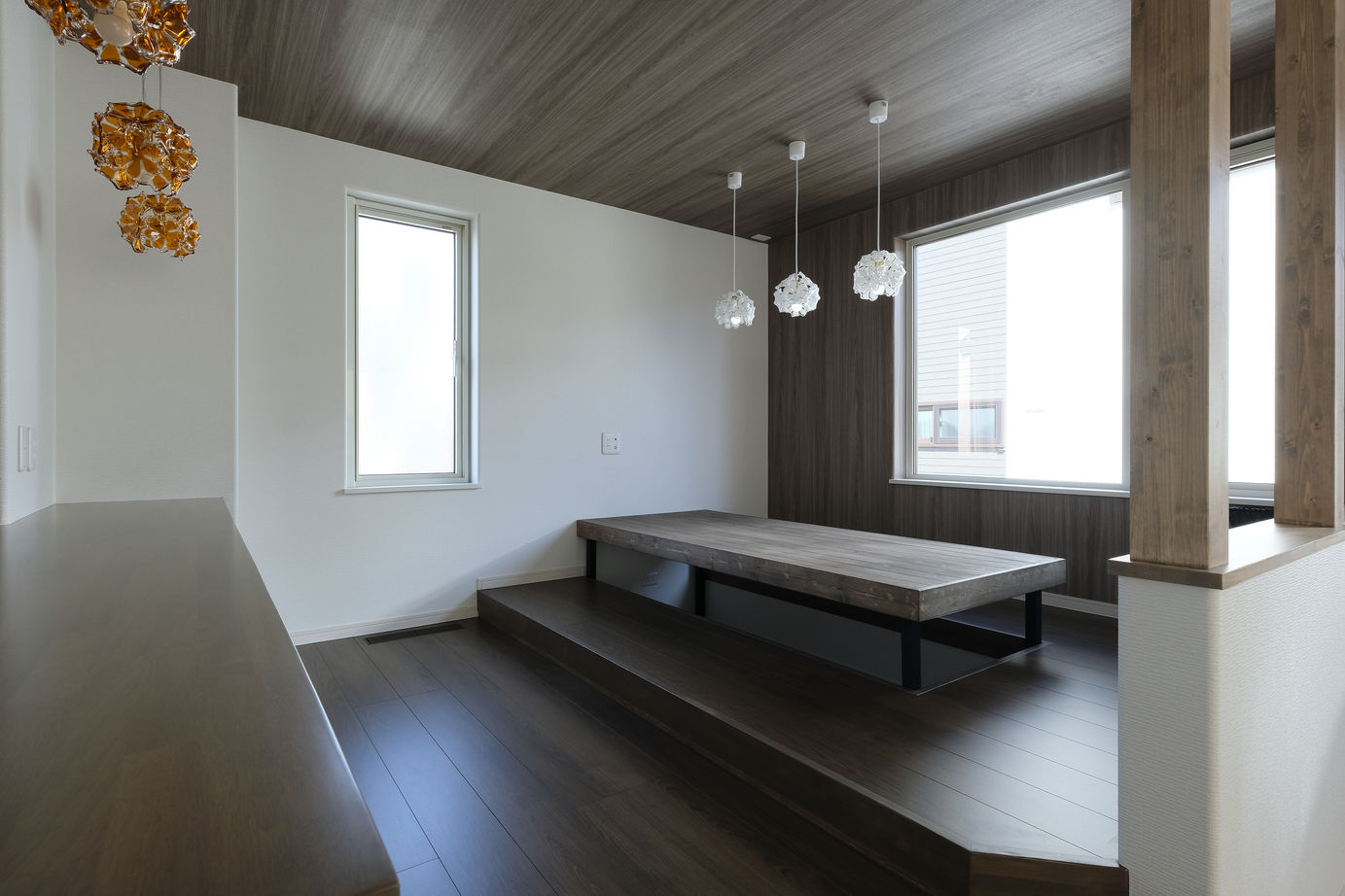 maida koumuten 【札幌市/間取り/二世帯住宅/3階建て】掘こたつ・造作家具・書斎と家族の要望を叶えた二世帯住宅の建築実例画像5