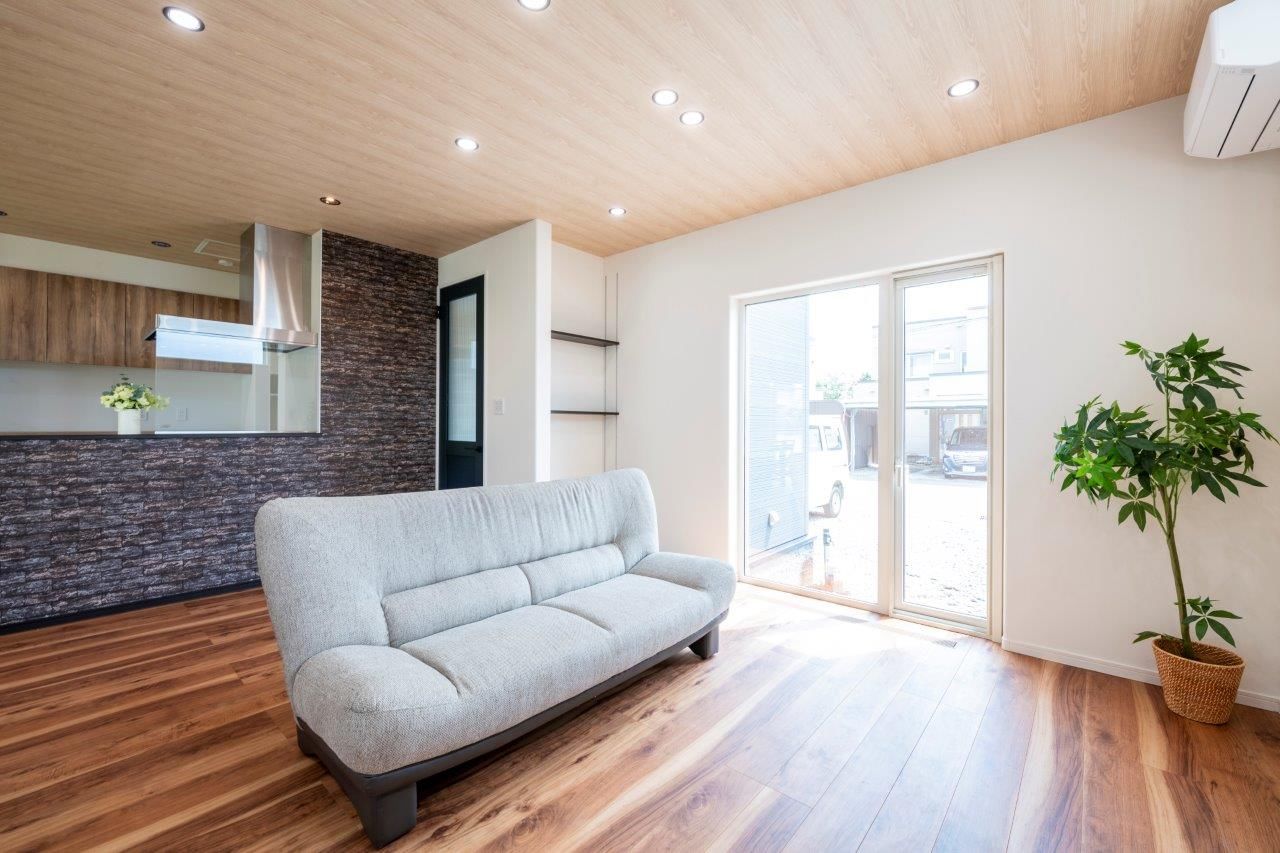 maida koumuten 【2000万円台/江別市/４LDK間取り】家事動線・ファミリークローゼットのある床暖房の家の建築実例画像3