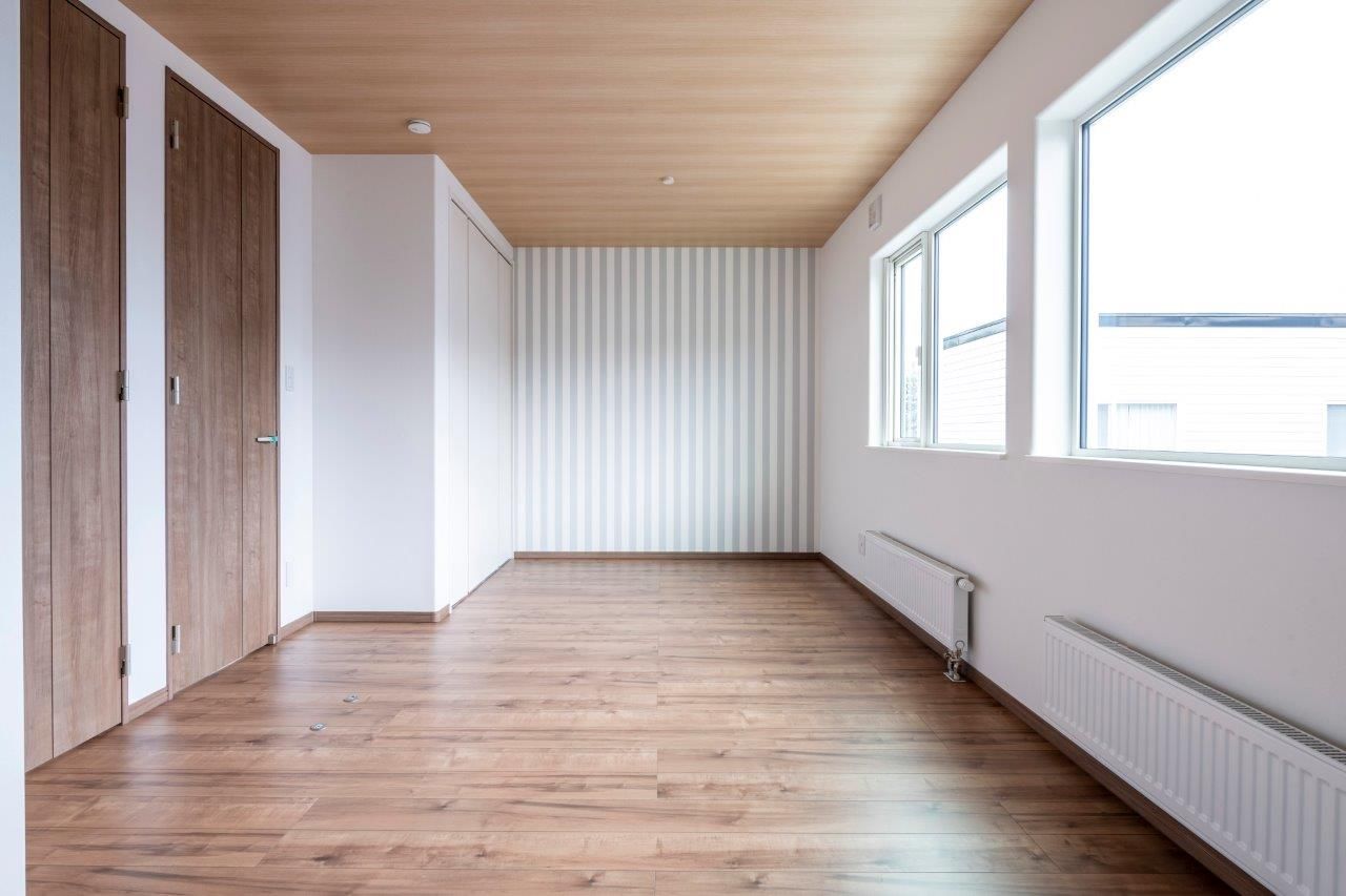 maida koumuten 【2000万円台/札幌市/床暖房/４LDK間取り】家事ラク動線とシンプルデザインを突き詰めた穏やかな住まいの建築実例画像6