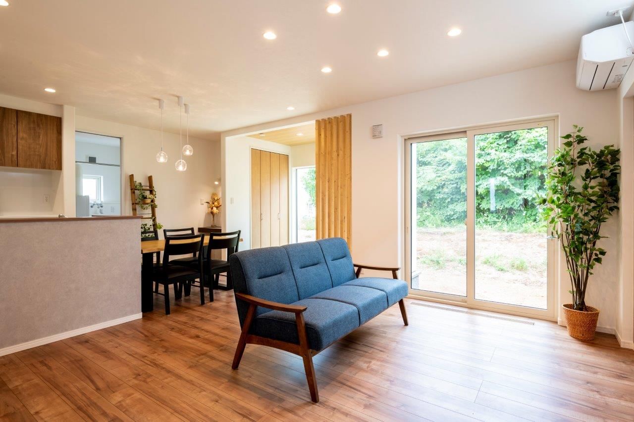 maida koumuten 【2000万円台/北広島市/４LDK間取り】毎朝の朝陽を楽しむ住まいの建築実例画像2