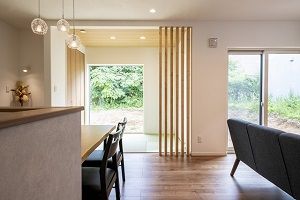 maida koumuten 【2000万円台/北広島市/４LDK間取り】毎朝の朝陽を楽しむ住まいの建築実例画像4