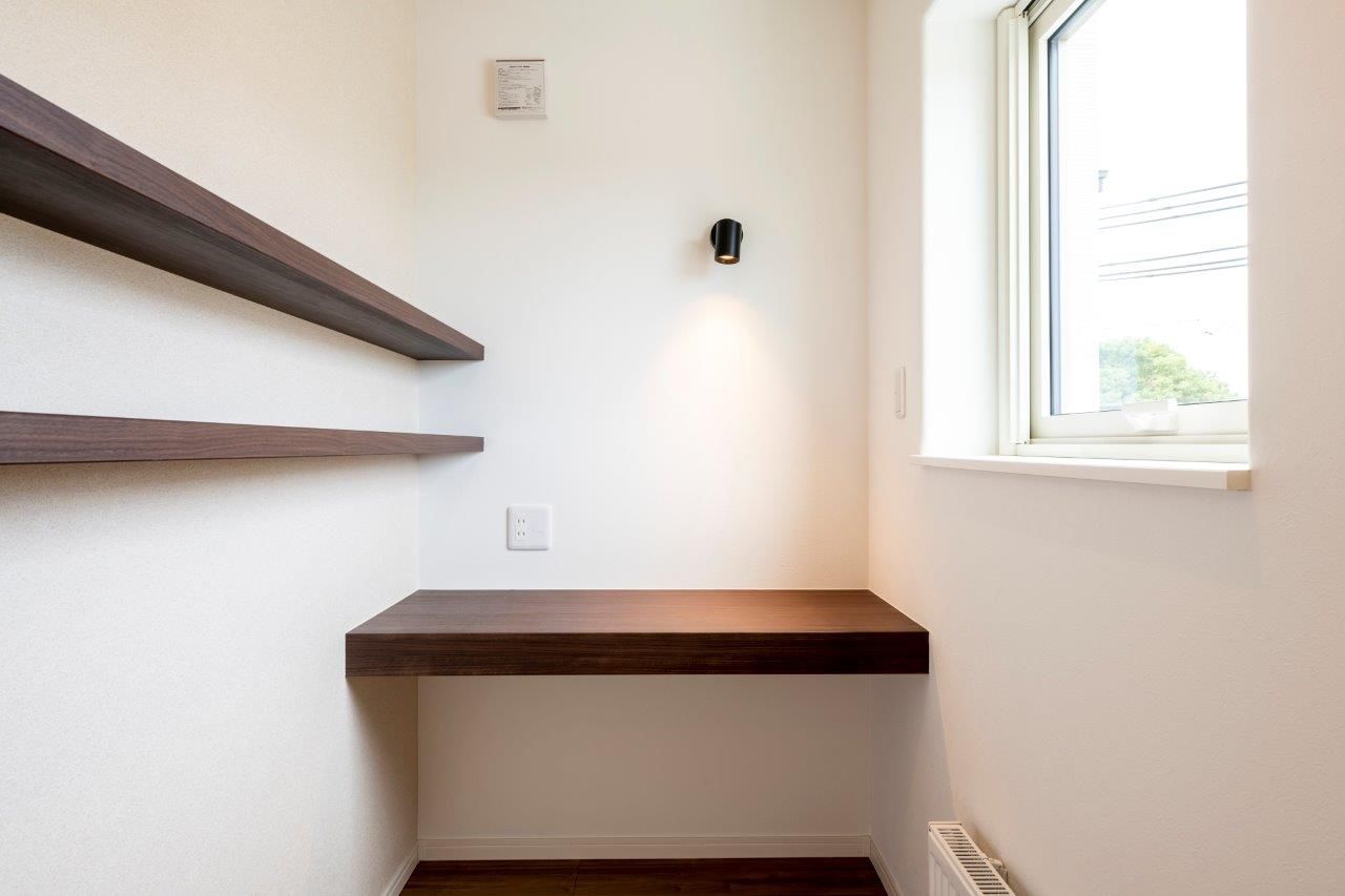 maida koumuten 【2000万円台/北広島市/４LDK間取り】毎朝の朝陽を楽しむ住まいの建築実例画像8