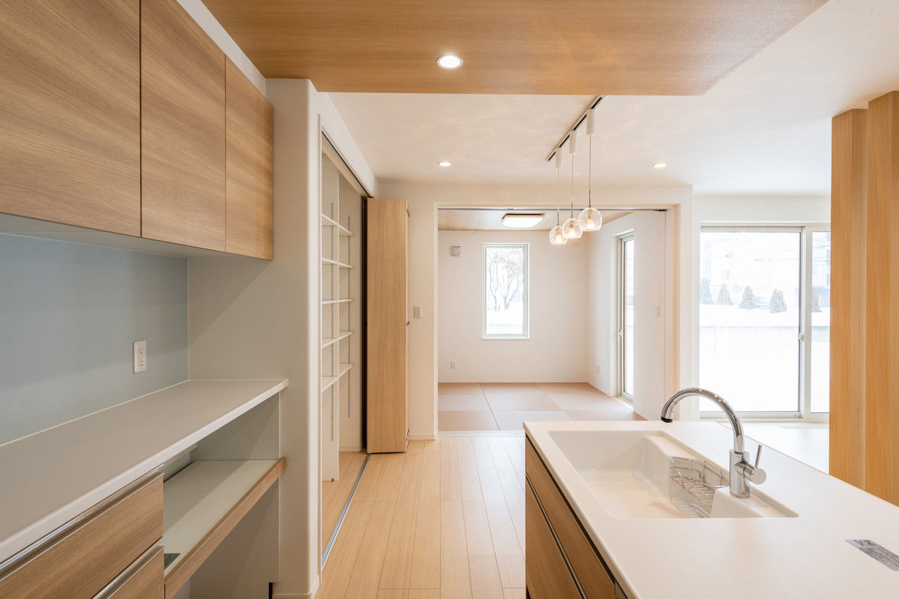 maida koumuten 【2000万円台／吹き抜けリビング／収納充実／スキップフロア】家事ラク＆子育てが楽しい工夫が満載の建築実例画像5