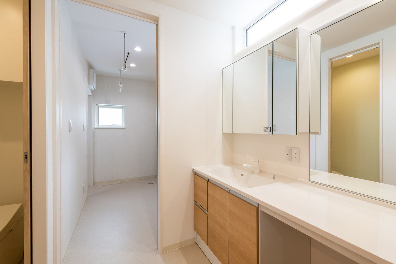 maida koumuten 【2000万円台／吹き抜けリビング／収納充実／スキップフロア】家事ラク＆子育てが楽しい工夫が満載の建築実例画像7