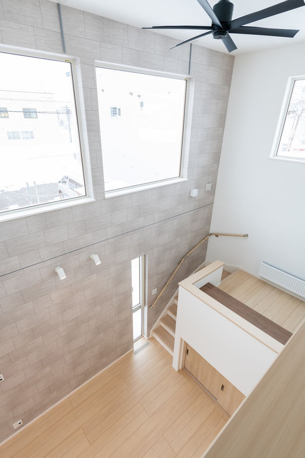 maida koumuten 【2000万円台／吹き抜けリビング／収納充実／スキップフロア】家事ラク＆子育てが楽しい工夫が満載の建築実例画像10