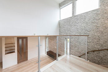 maida koumuten 【札幌市/2000万円台/４LDK間取り／スキップフロア】さりげなく個性が光る快適な家で理想の子育ての建築実例画像7