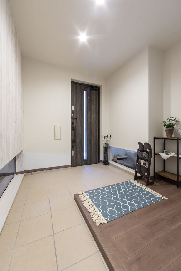 maida koumuten 【ビルドインガレージ×ZEH×平屋】妥協０のデザイン・経済性・暮しやすさ…愛犬も伸び伸びドッグラン付きの建築実例画像3