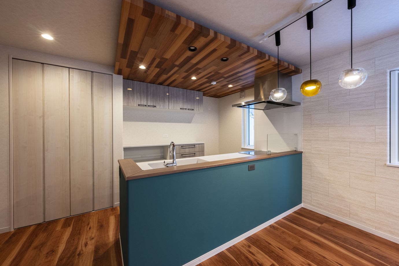 maida koumuten 【札幌市/2000万円台/３LDK間取り/家事動線】遊び心あるキャットウォークがあるお家の建築実例画像5