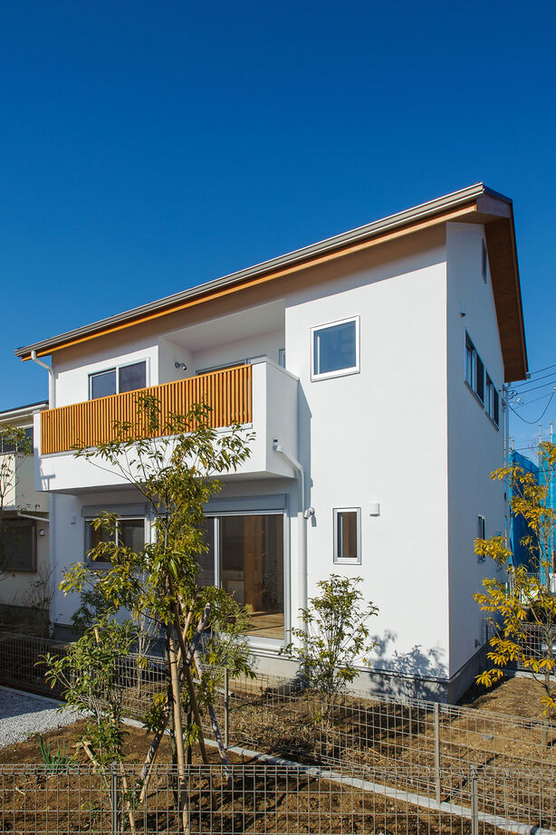 陽の木ホーム 【3000万円台/28坪/大黒柱/自然素材】枝を伝って登れる天然木の柱を真ん中に、ワクワクと子育てを楽しむ家の建築実例画像3