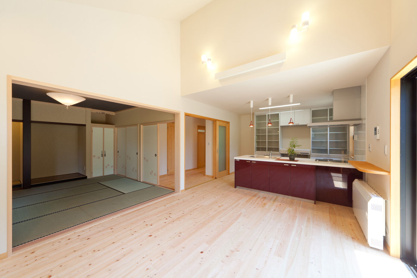 【平塚・大磯・二宮で建てる】空創工房 【平屋／延床27.5坪】プライバシーの保護、寝室の位置、平屋づくりに活きる女性目線の間取りと設計の建築実例画像6