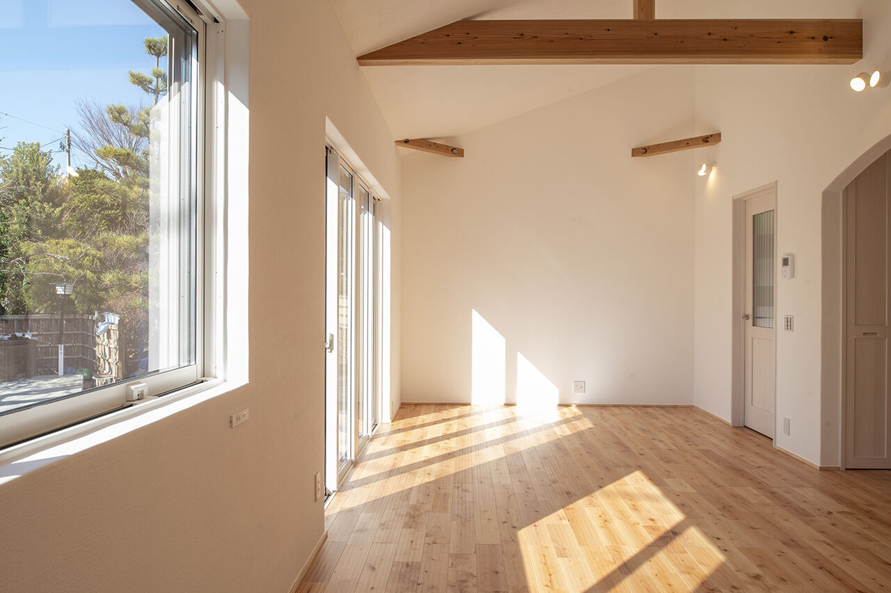 【平塚・大磯・二宮で建てる】空創工房 【延床34坪／収納充実／ヌック】希望の天然素材をすべて使用、良い“気”を感じる和テイストの家の建築実例画像3