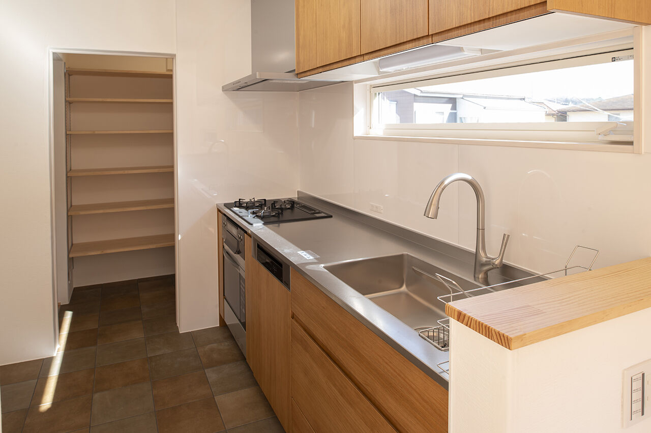 【平塚・大磯・二宮で建てる】空創工房 【延床34坪／収納充実／ヌック】希望の天然素材をすべて使用、良い“気”を感じる和テイストの家の建築実例画像5