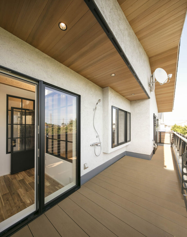 ひのき乃工房　ムクヤホーム 【30坪台/間取り/ビルトインガレージ/吹き抜け】カラマツの無垢材が温かみのある空間をつくるの建築実例画像13